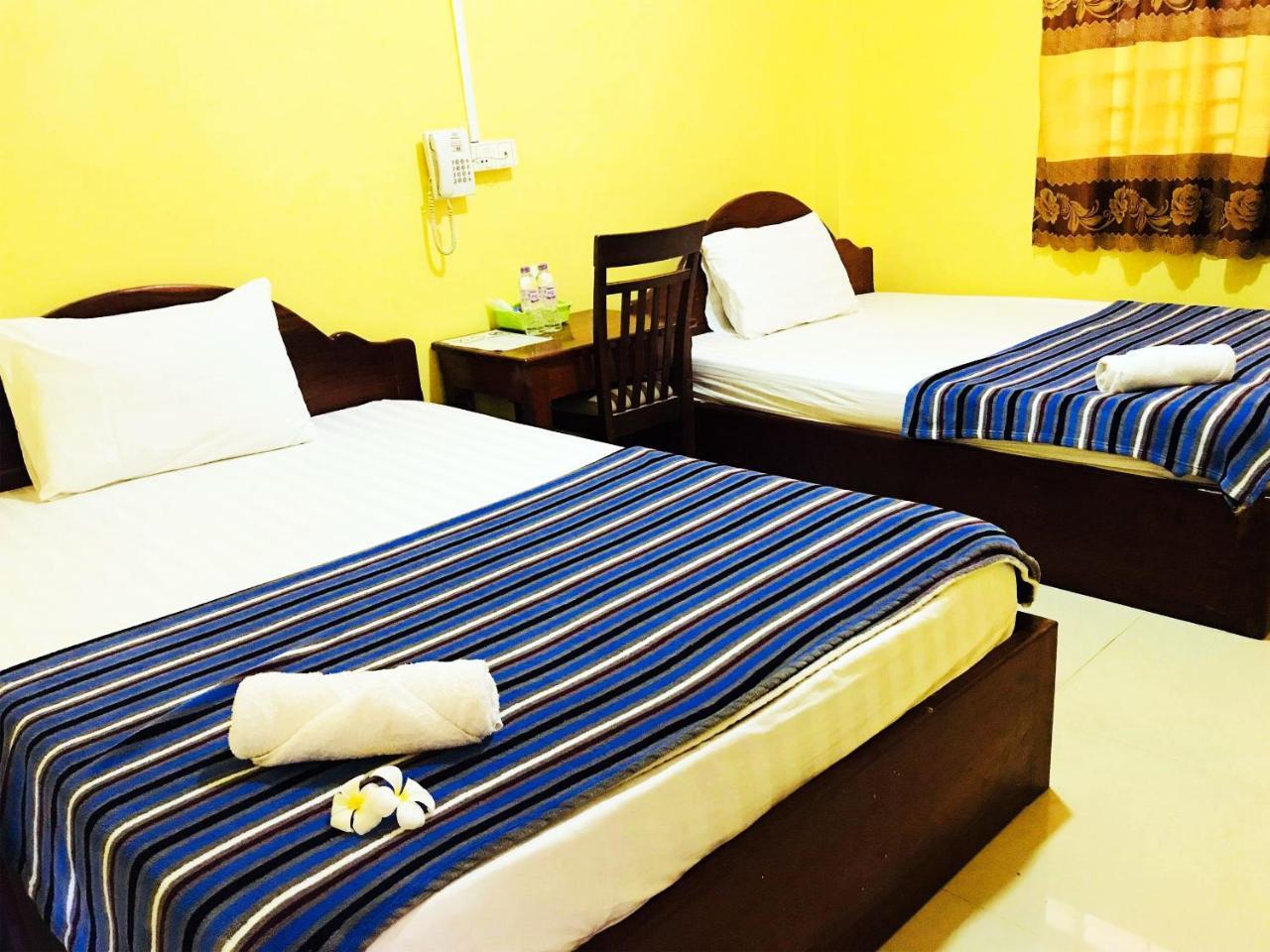 First Hotel Battambang Buitenkant foto